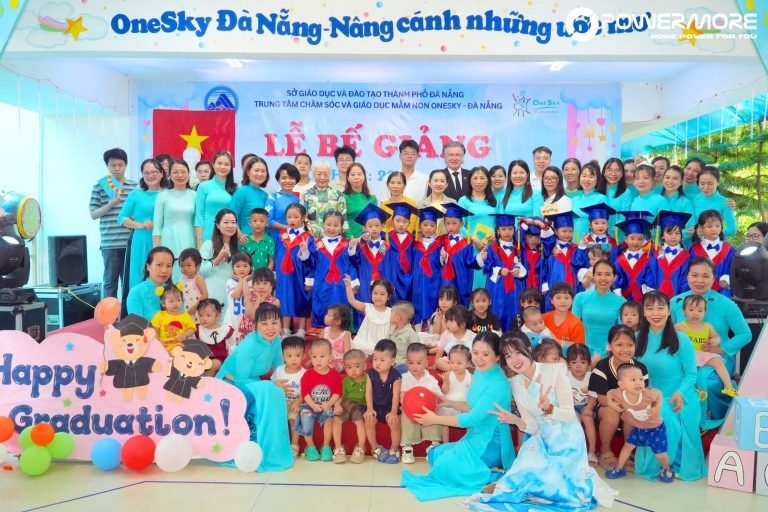 powermore-ho-tro-dong-phuc-cho-hoc-sinh-onesky-3